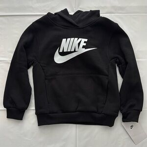 Nike Boys Sportswear Club Pullover Hoodie Black/White Kids Size 5 New with tags